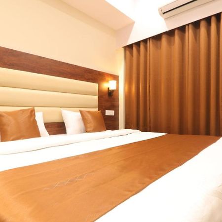 Hotel Blueark Λάκναου Εξωτερικό φωτογραφία