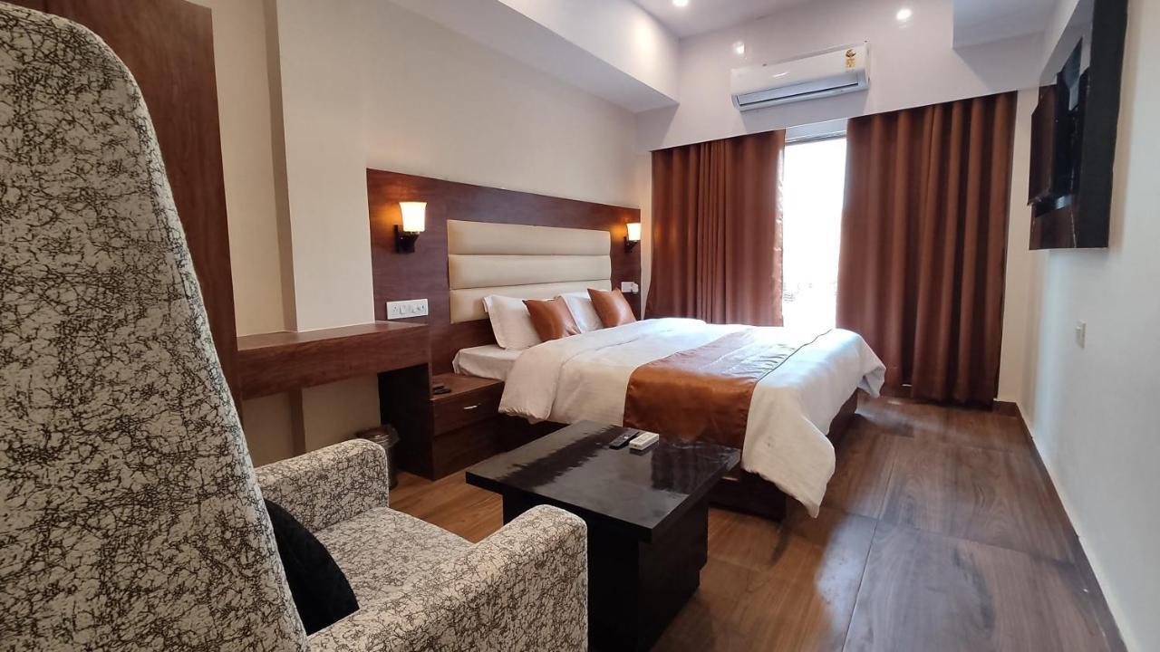 Hotel Blueark Λάκναου Εξωτερικό φωτογραφία