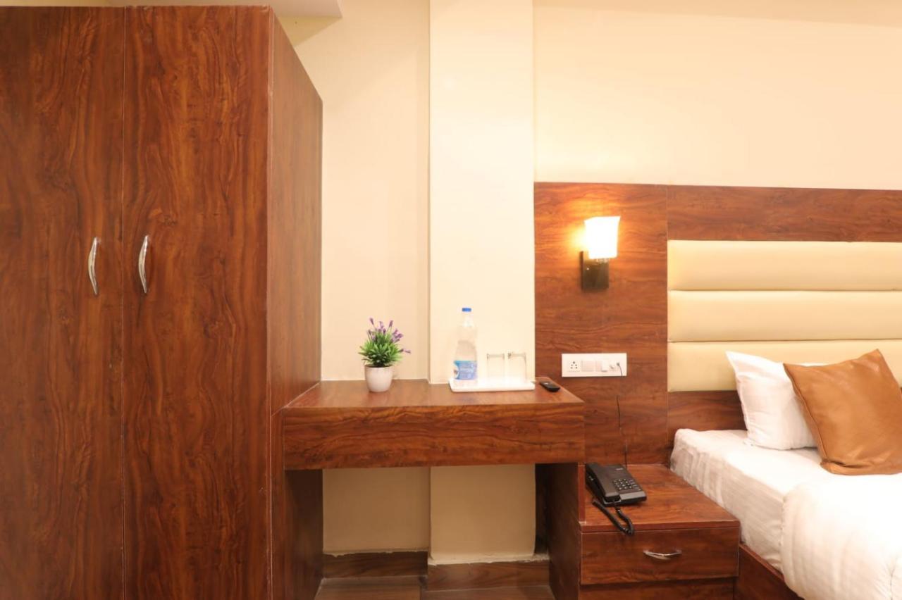 Hotel Blueark Λάκναου Εξωτερικό φωτογραφία