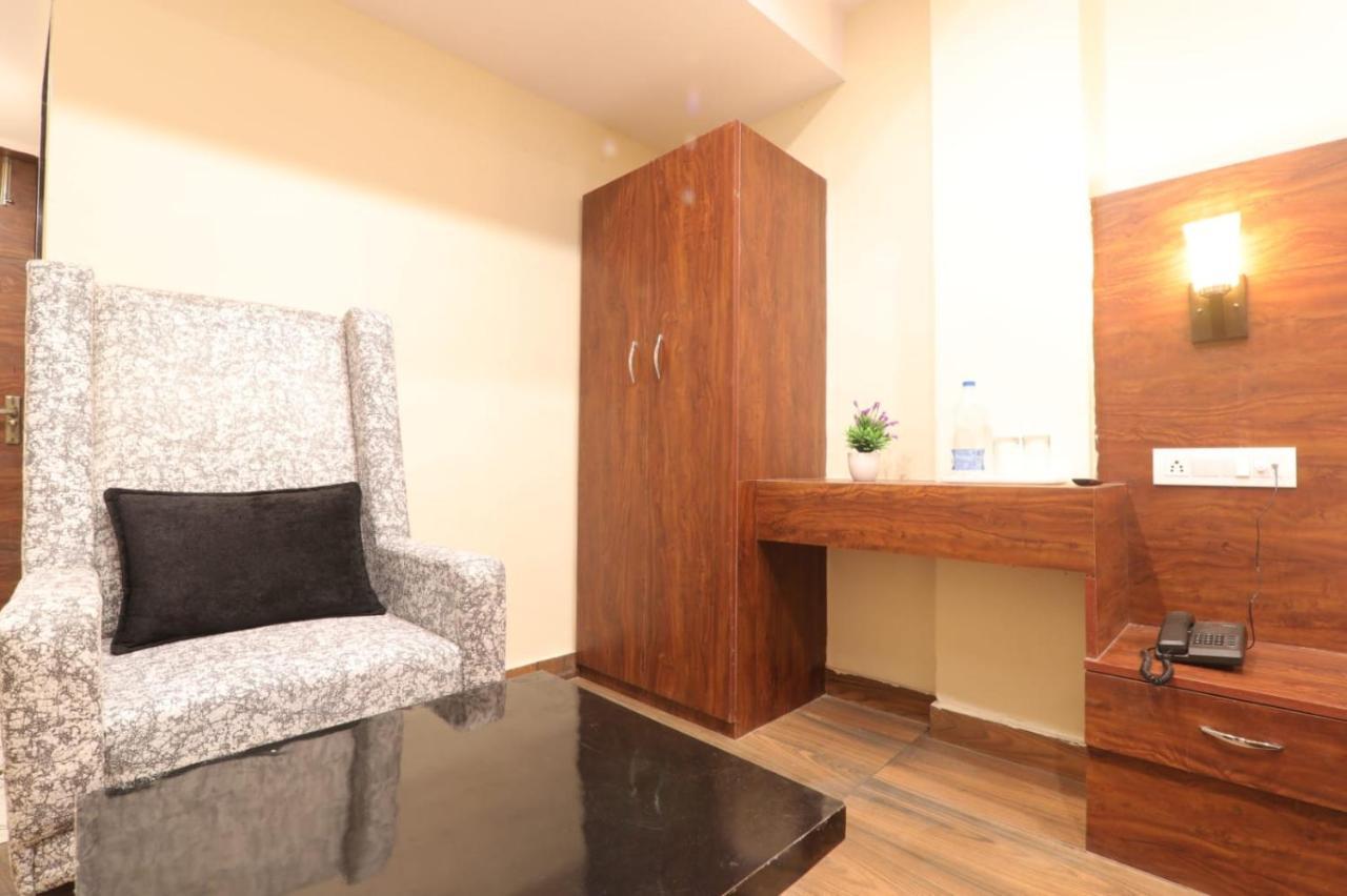 Hotel Blueark Λάκναου Εξωτερικό φωτογραφία